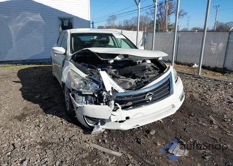 2015 Nissan Altima 2.5 S from USA, damaged, VIN 1N4AL3AP3FC442132
